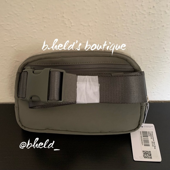 lululemon Everywhere Belt Bag in Grey Sage Green Neutral OS (1L) Brand New NWT - Picture 6 of 15